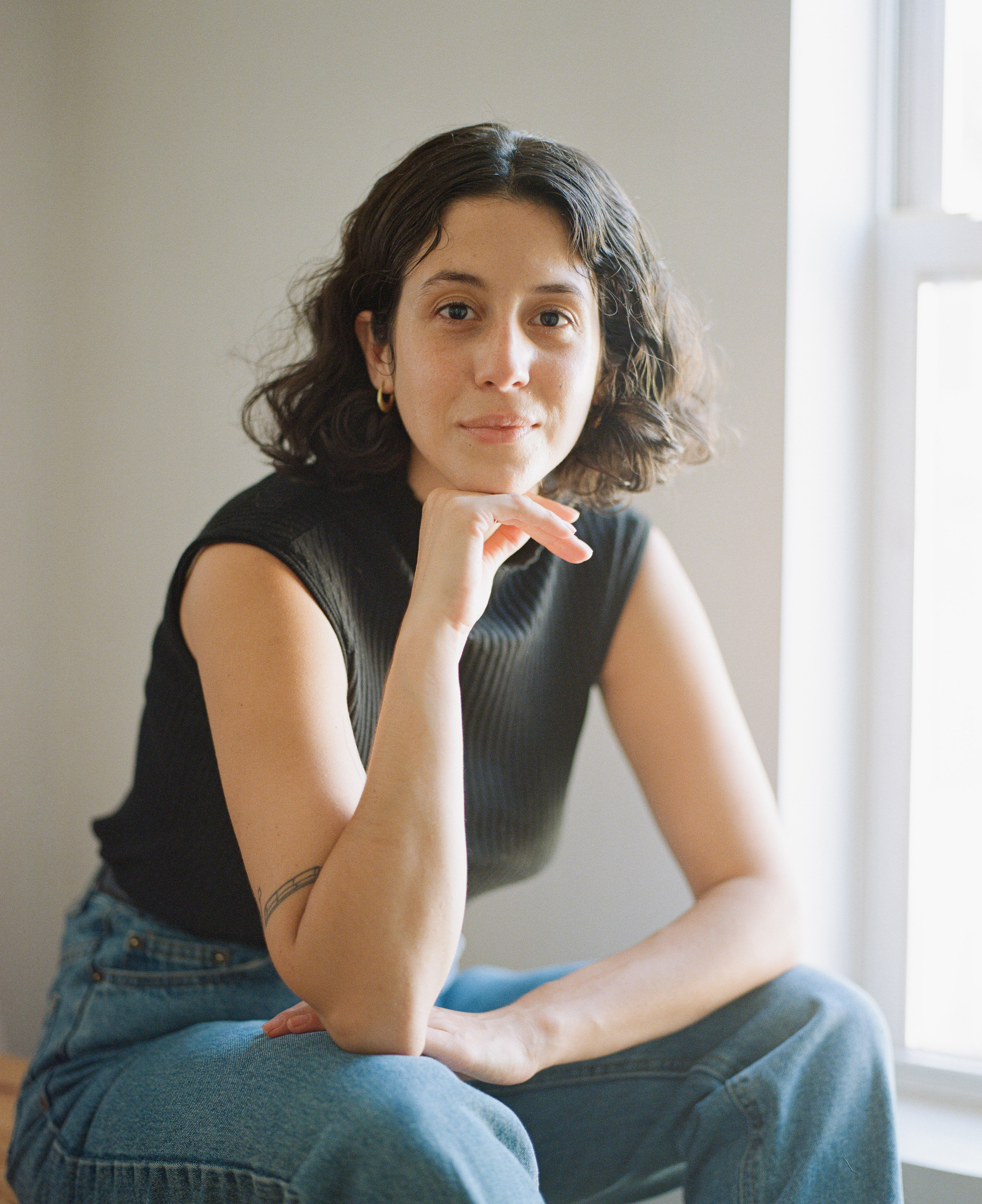 Deanna Ansara Photo